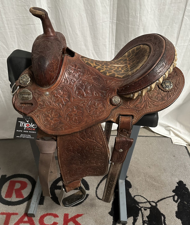 Load image into Gallery viewer, Used Cactus Charmayne Barrel Saddle 14"
