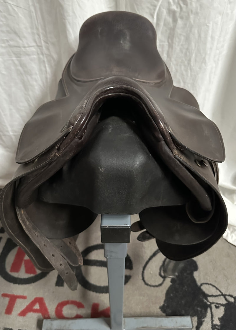 Load image into Gallery viewer, Used Shively Hunt Seat English Saddle 21"
