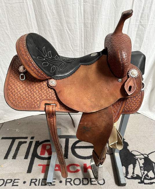 Used Double J Saddlery Barrel Saddle 14.5