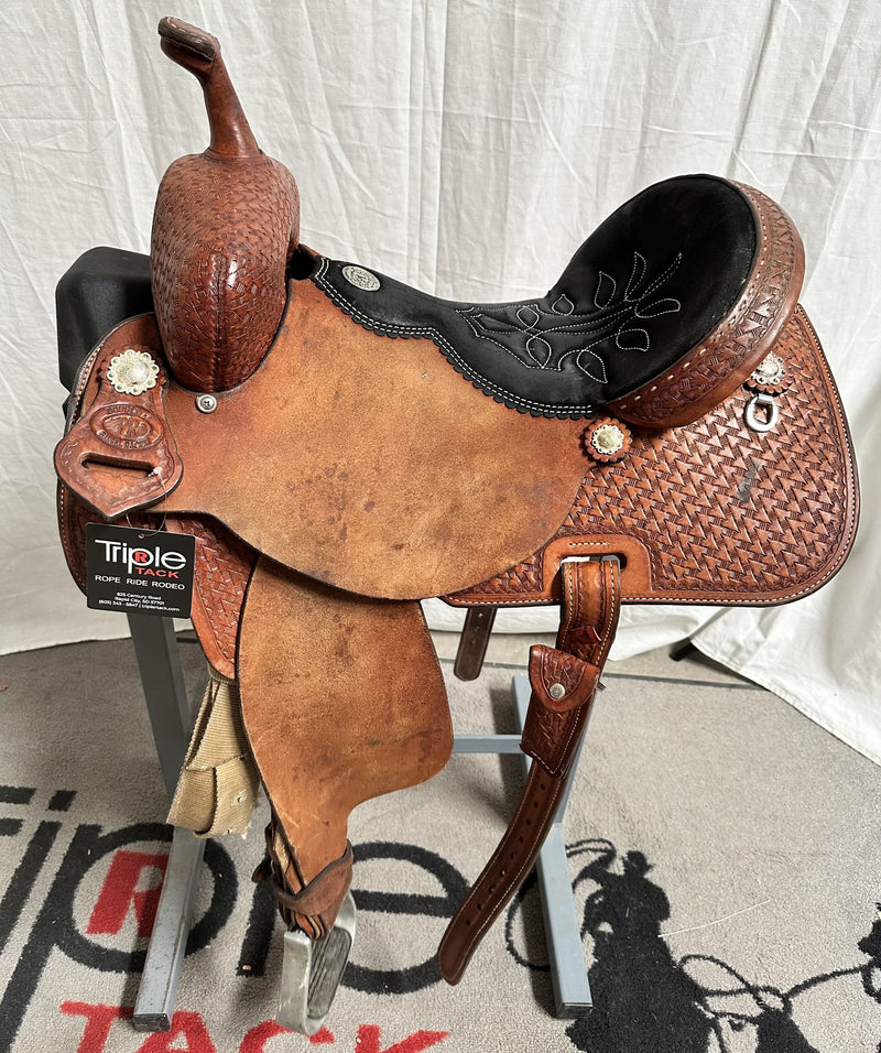 Load image into Gallery viewer, Used Double J Saddlery Barrel Saddle 14.5"
