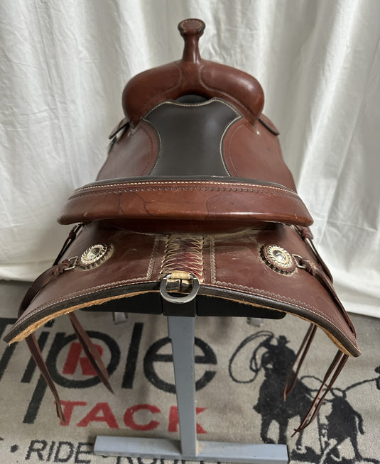 Used Cashel Trail Saddle 16"