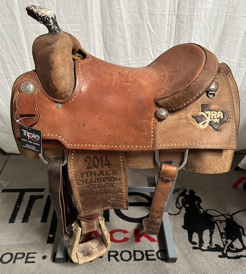 Load image into Gallery viewer, Used Tod Slone 2014 Trophy Doggin Saddle 16"

