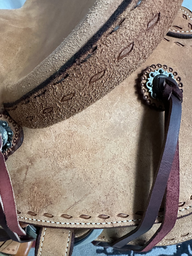 Load image into Gallery viewer, Triple R Modified Association Rancher Saddle 14.5"
