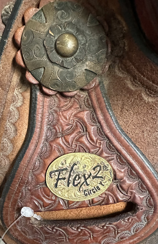 Used Circle Y Lisa Lockhart Flex2 Contender Barrel Saddle 14"