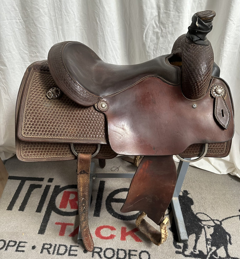Load image into Gallery viewer, Used Dale Martin Ranch Cutter Saddle 15"
