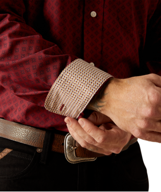 Load image into Gallery viewer, Ariat Mens Wrinkle Free Issac Classic Fit Long Sleeve Shirt - Dark Red
