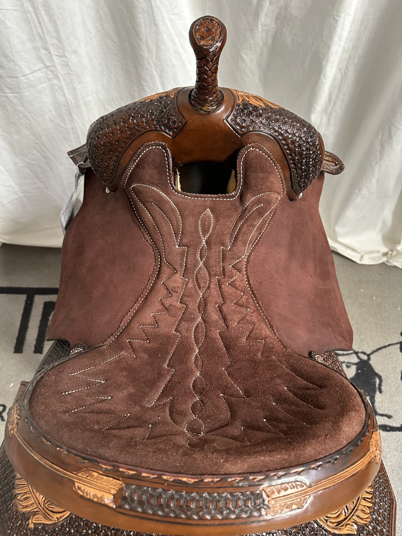 Load image into Gallery viewer, ST BR200 7/8 Combo Tooled Barrel Saddle 15"
