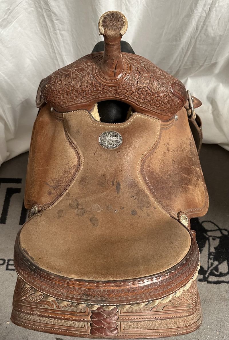 Load image into Gallery viewer, Used Martin Barrel 1/2 Combo Saddle 13.5"
