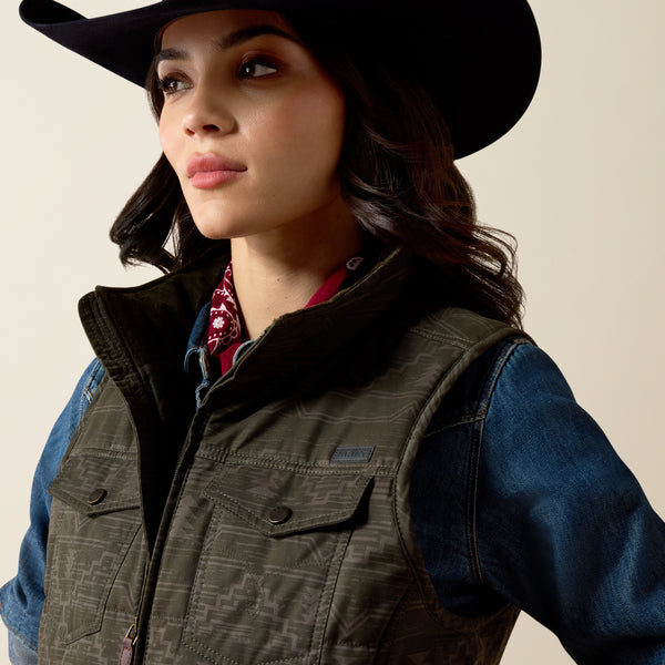 Load image into Gallery viewer, Ariat Womens Grizzly Quilted Vest - Beluga Rockwell Print
