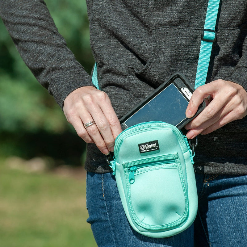 Load image into Gallery viewer, Cashel Phone Holder
